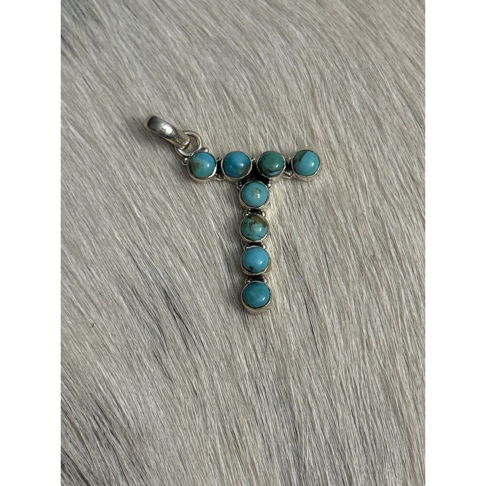 Native American Sterling Silver Round Turquoise Petit Point Initial Letter T - Picture 2 of 10